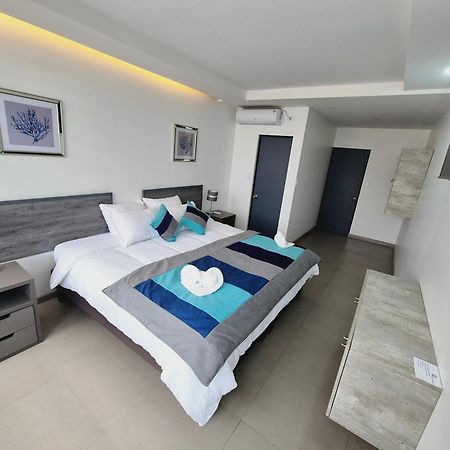 Hotel Regata إكيكي المظهر الخارجي الصورة