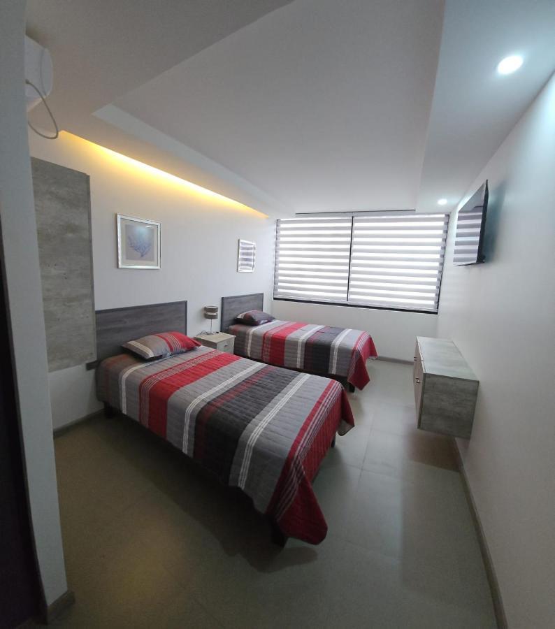Hotel Regata إكيكي المظهر الخارجي الصورة
