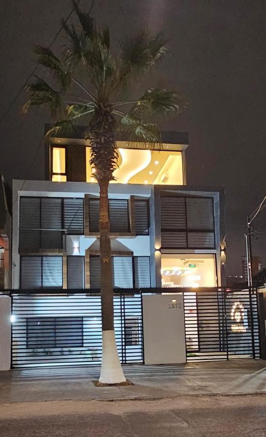Hotel Regata إكيكي المظهر الخارجي الصورة