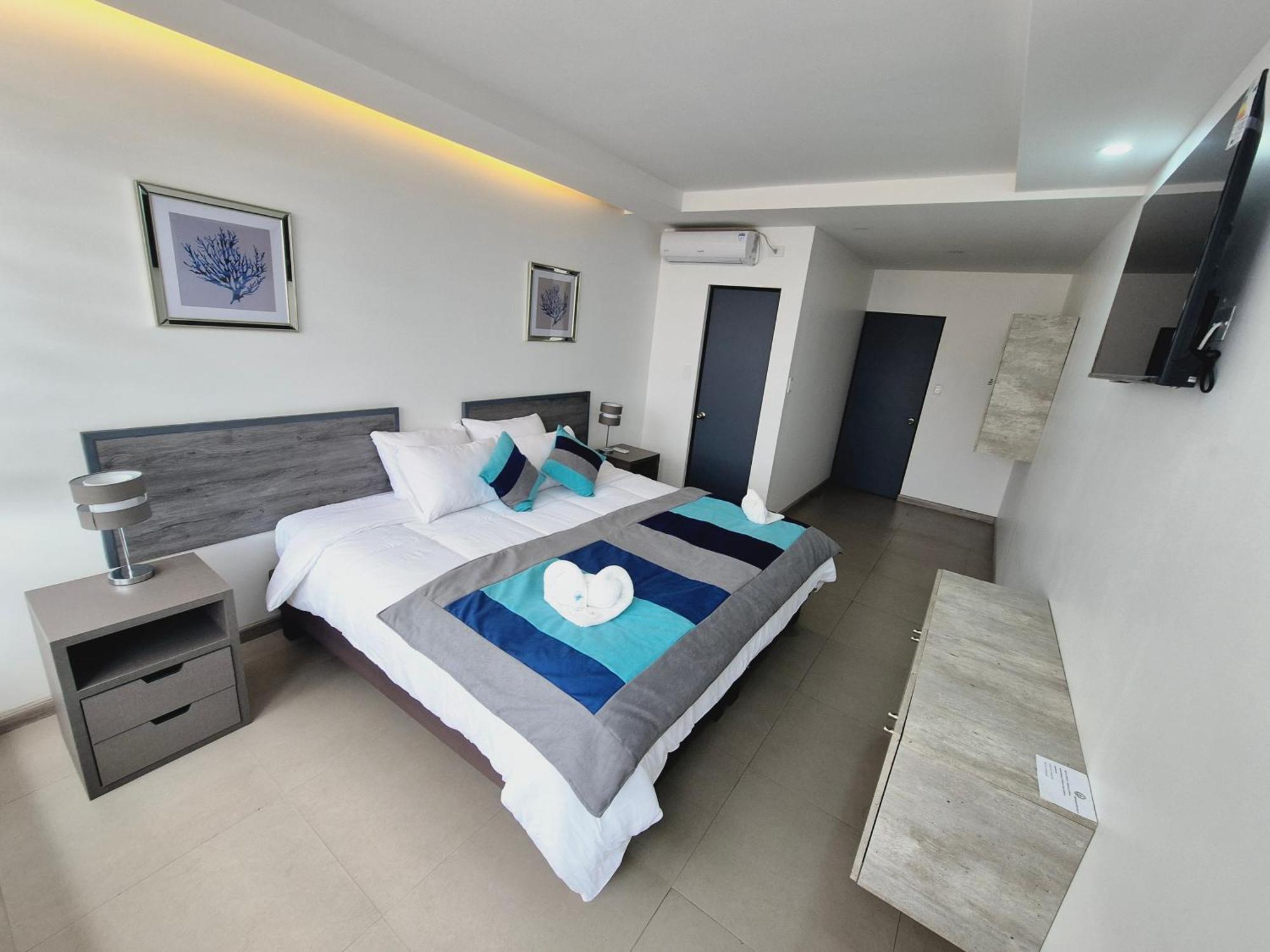 Hotel Regata إكيكي المظهر الخارجي الصورة